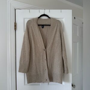 GAP oversized boyfriend cardigan (size small)